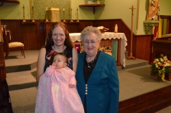 3 generations of women: Mom, Julie & Eva